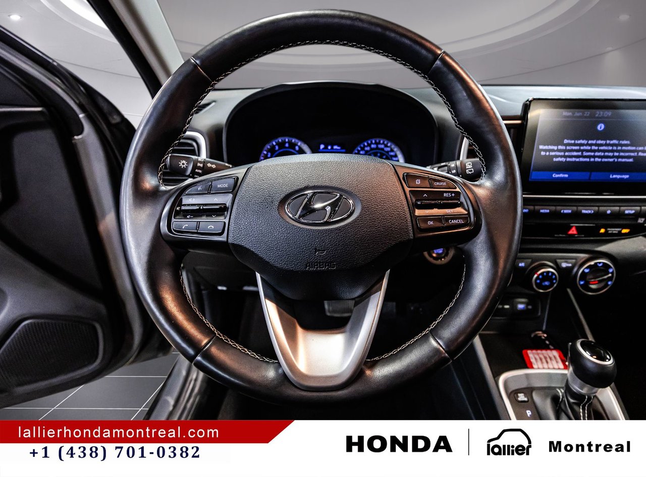 2022 Hyundai Venue - Image 21