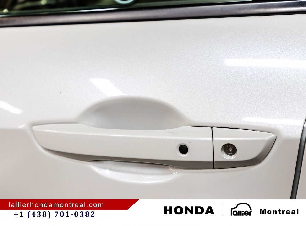 2020 Honda Civic Sedan - Image 11