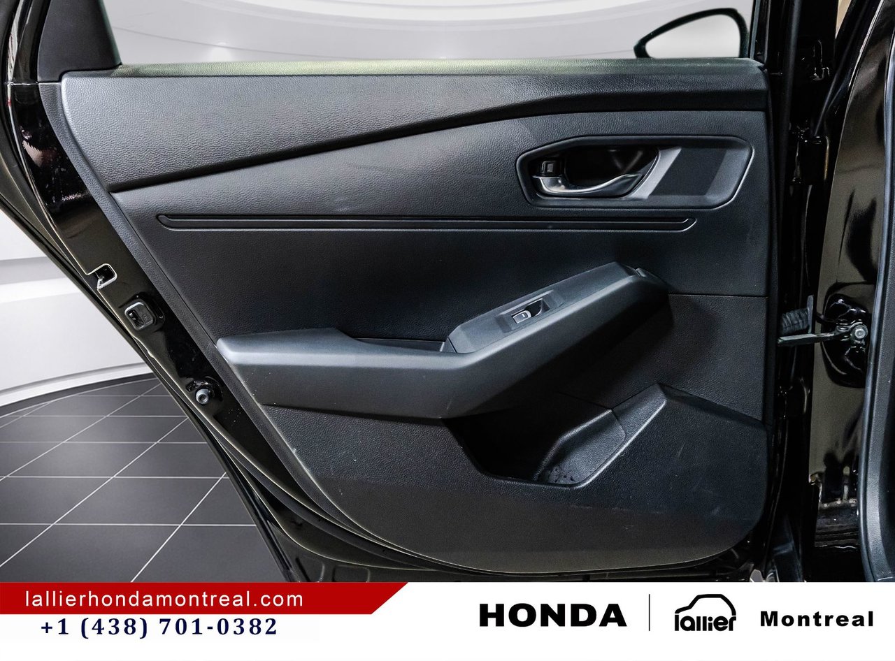 2023 Honda Accord Sedan - Image 12