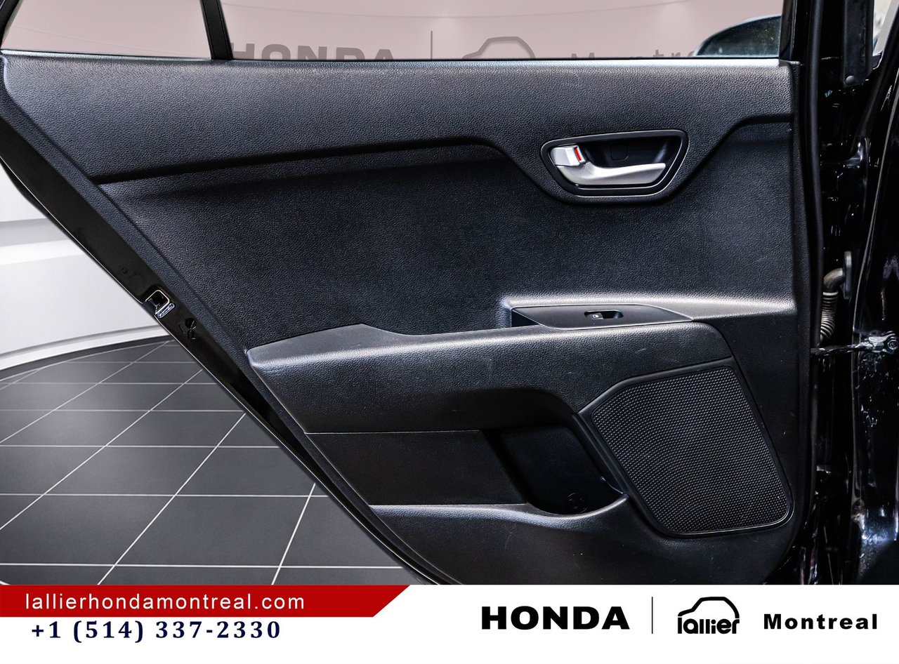 2021 Kia Rio 5-door - Image 13