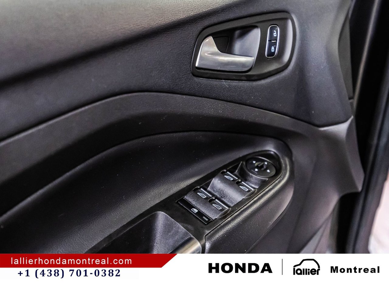 2017 Ford Escape - Image 11