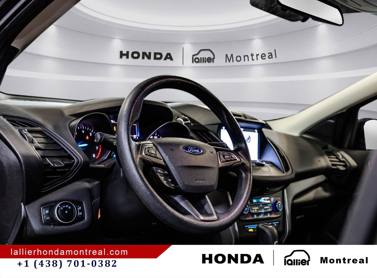 2017 Ford Escape - Image 19