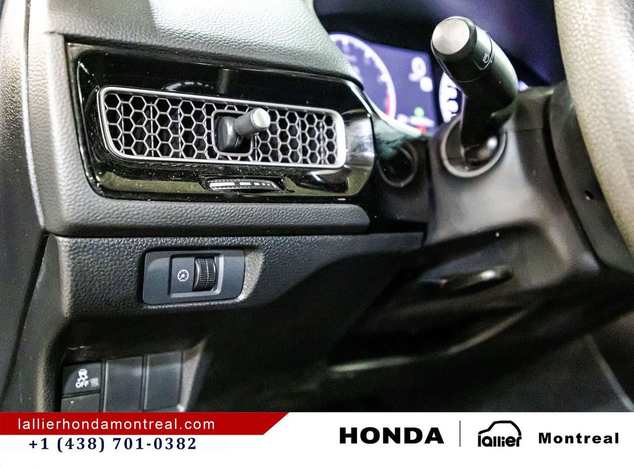 2025 Honda Civic Sedan - Image 20