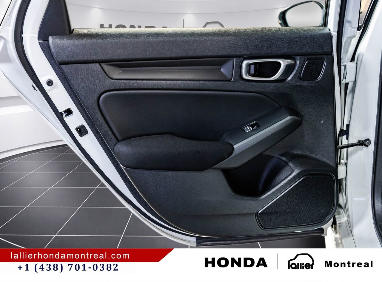 2023 Honda Civic Sedan - Image 12