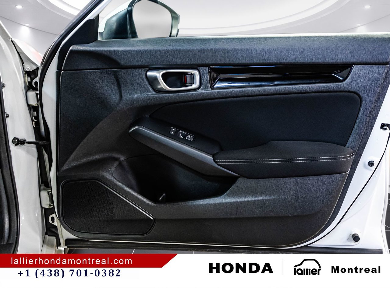 2023 Honda Civic Sedan - Image 16