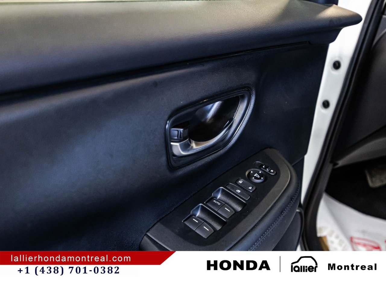 2025 Honda HR-V - Image 11