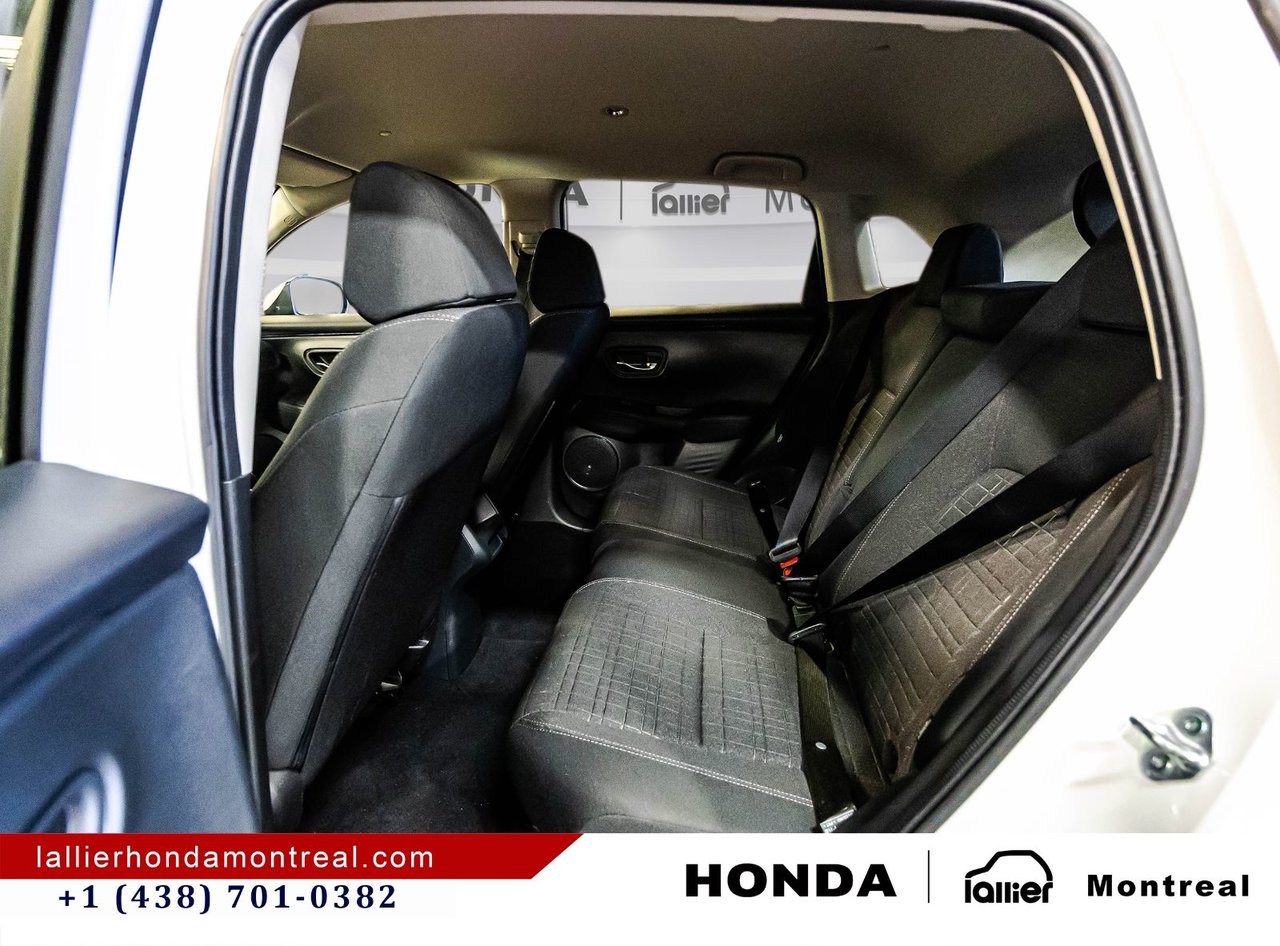2025 Honda HR-V - Image 13