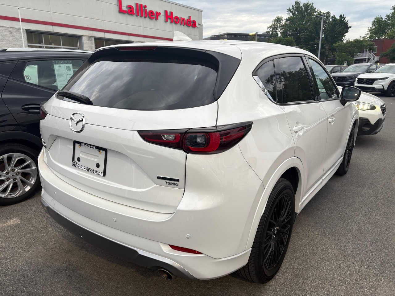 2024 Mazda CX-5 - Image 3