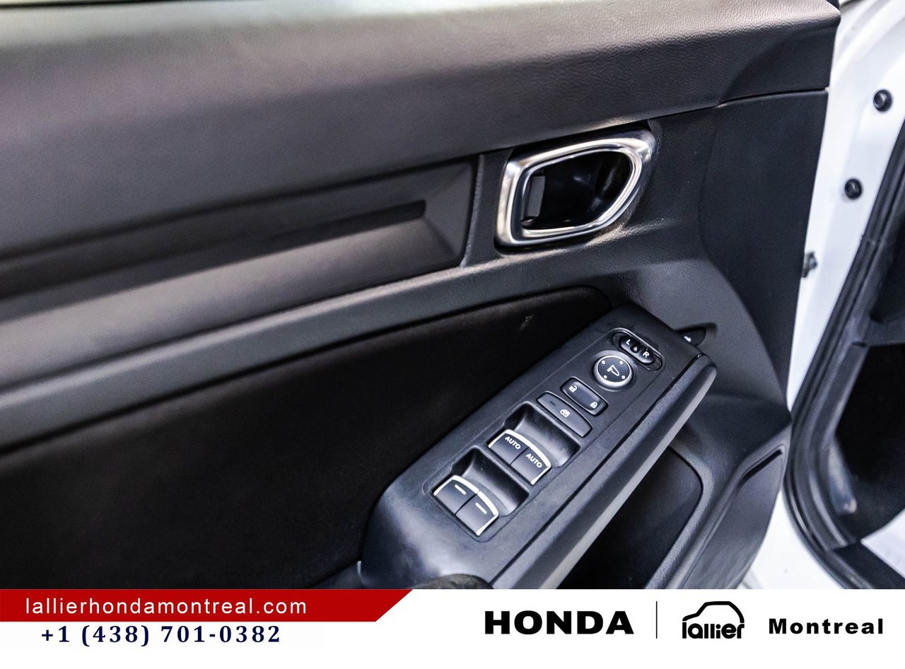 2022 Honda Civic Sedan - Image 11