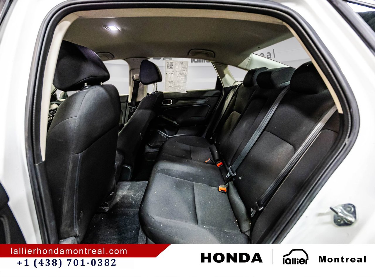 2022 Honda Civic Sedan - Image 13