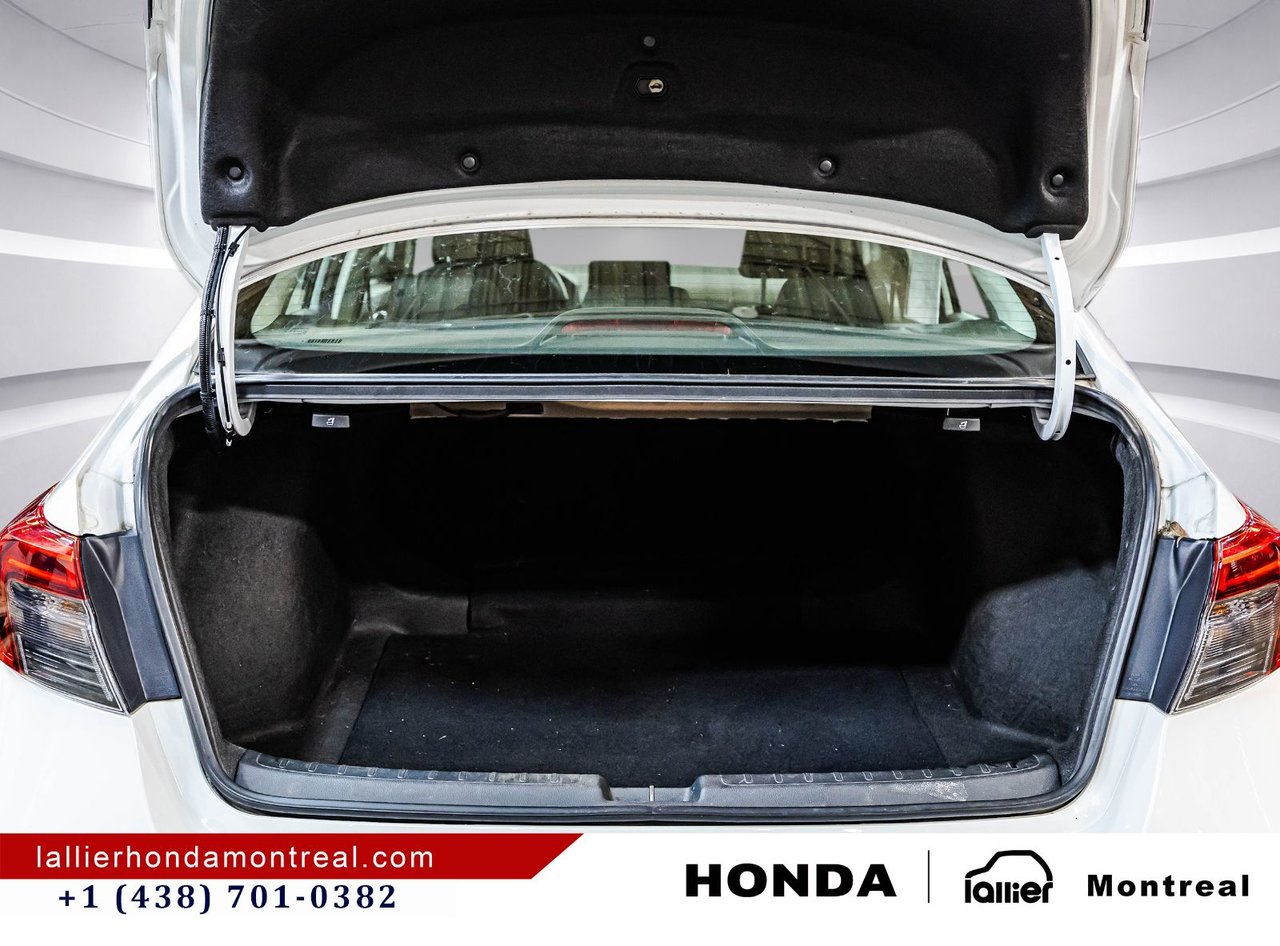 2022 Honda Civic Sedan - Image 15