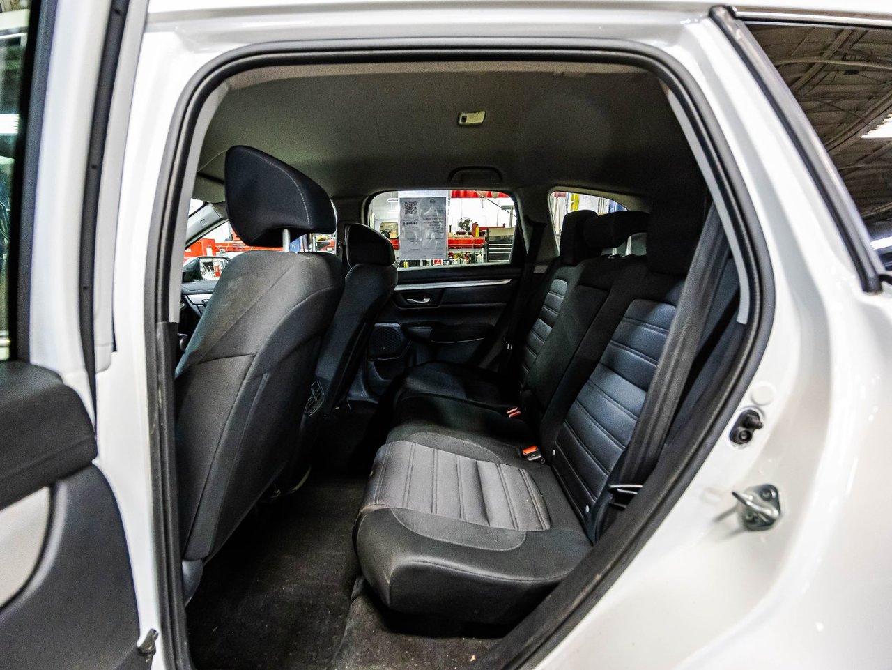 2022 Honda CR-V - Image 13