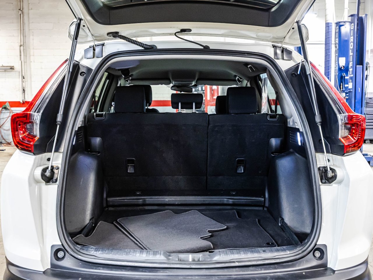 2022 Honda CR-V - Image 15