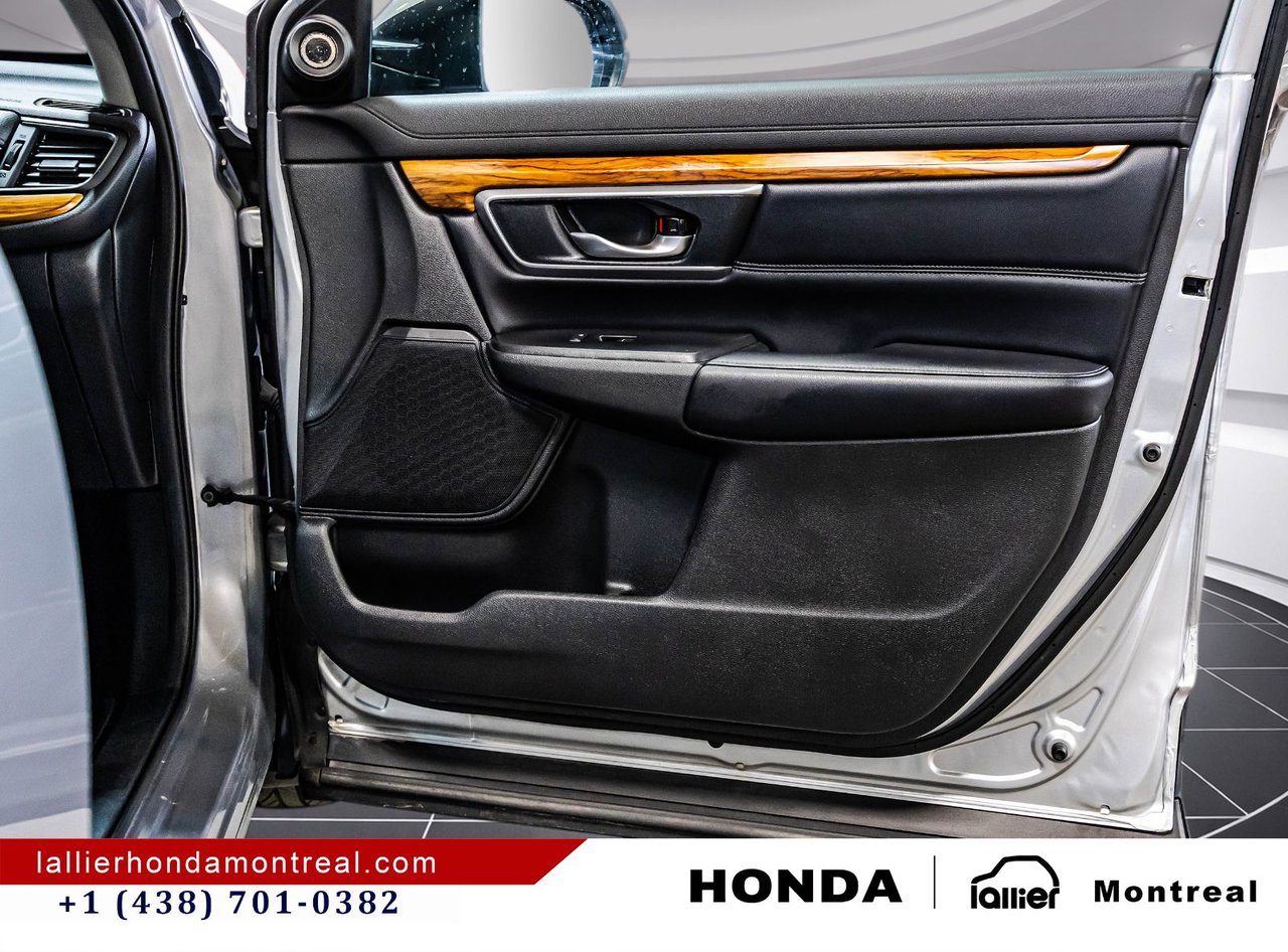 2018 Honda CR-V - Image 18
