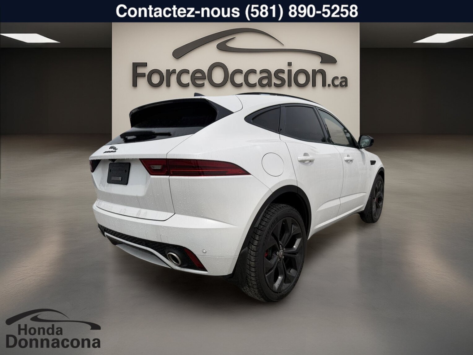 2024 Jaguar E-PACE - Image 5