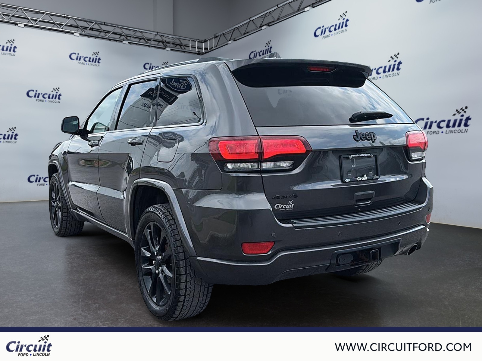 2021 Jeep Grand Cherokee - Image 5