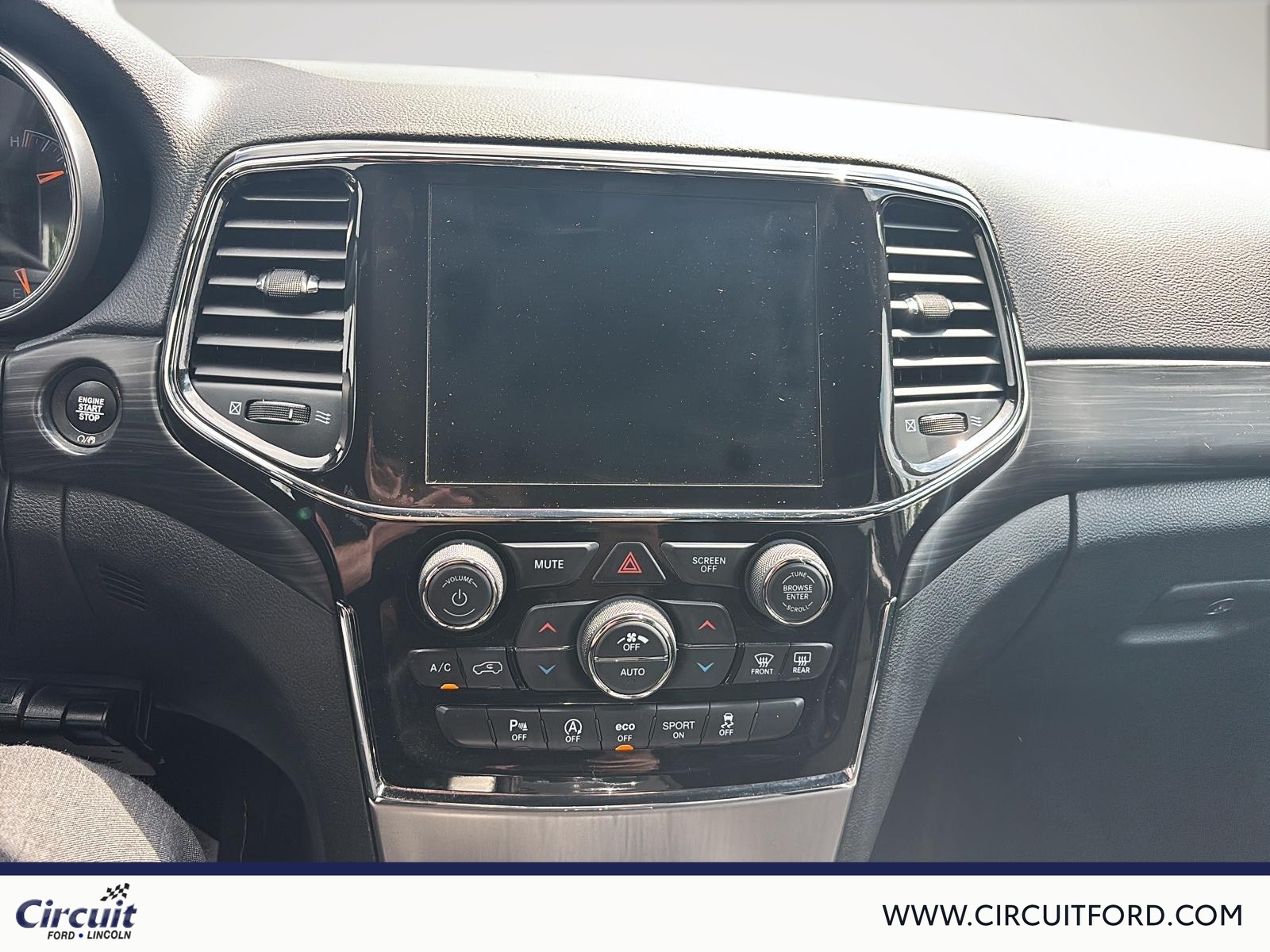 2021 Jeep Grand Cherokee - Image 15