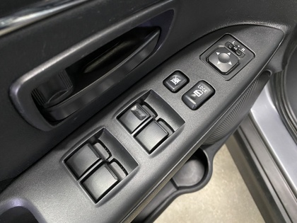 2024 Mitsubishi RVR - Image 27