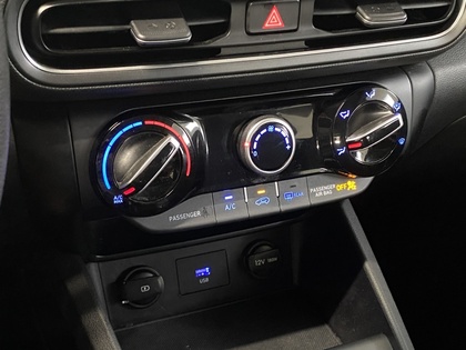 2022 Hyundai Kona - Image 23