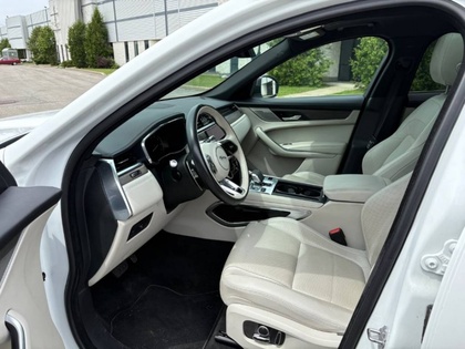 2022 Jaguar F-Pace - Image 8