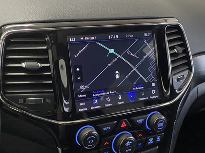 2021 Jeep Grand Cherokee - Image 24