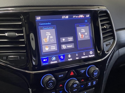 2021 Jeep Grand Cherokee - Image 26