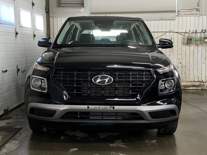 2024 Hyundai Venue - Image 3