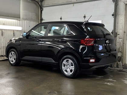 2024 Hyundai Venue - Image 5
