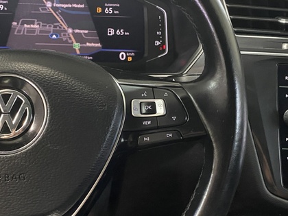 2021 Volkswagen Tiguan - Image 22