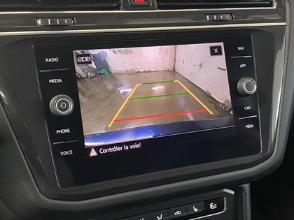 2021 Volkswagen Tiguan - Image 26