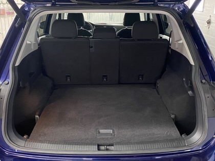 2021 Volkswagen Tiguan - Image 33