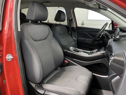 2021 Hyundai Santa Fe - Image 17
