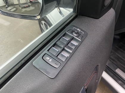 2020 Land Rover Discovery Sport - Image 34