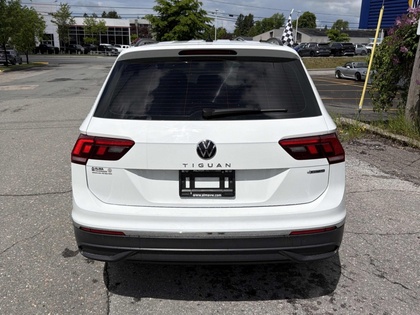 2022 Volkswagen Tiguan - Image 5