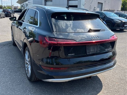 2021 Audi e-tron - Image 4