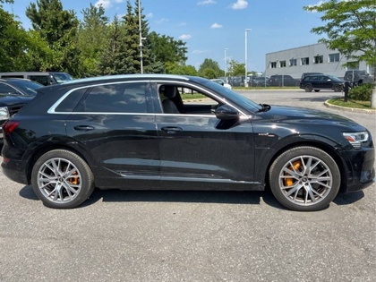 2021 Audi e-tron - Image 6
