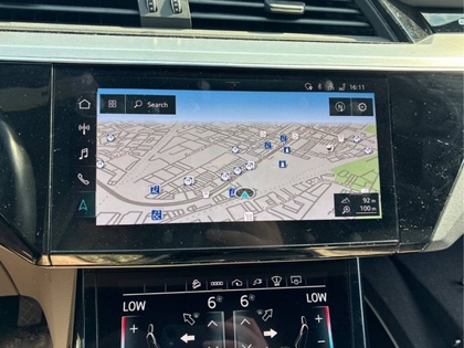 2021 Audi e-tron - Image 9
