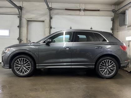 2020 Audi Q3 - Image 4