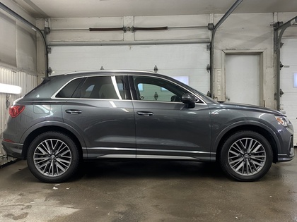 2020 Audi Q3 - Image 8
