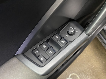 2020 Audi Q3 - Image 32