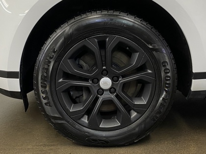 2020 Land Rover Range Rover Evoque - Image 11
