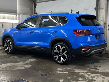 2022 Volkswagen Taos - Image 5