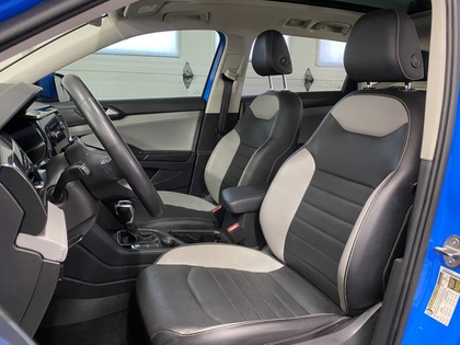 2022 Volkswagen Taos - Image 15