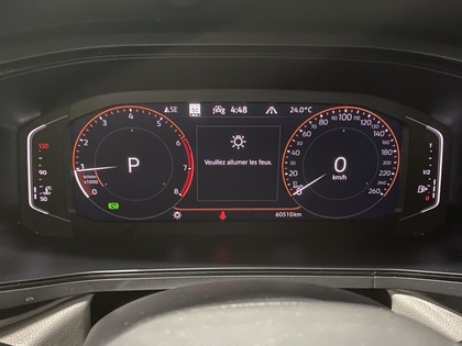 2022 Volkswagen Taos - Image 24
