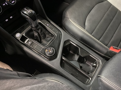 2022 Volkswagen Taos - Image 29