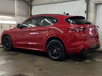 2020 Alfa Romeo Stelvio - Image 5