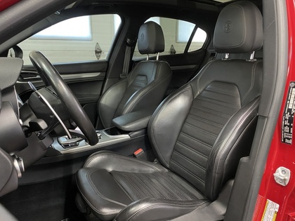 2020 Alfa Romeo Stelvio - Image 15