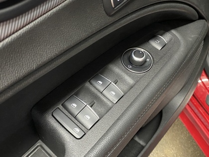 2020 Alfa Romeo Stelvio - Image 32