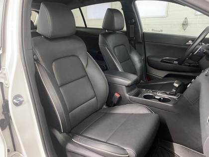 2021 Kia Sportage - Image 18