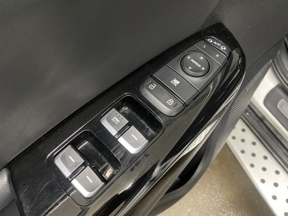 2021 Kia Sportage - Image 34